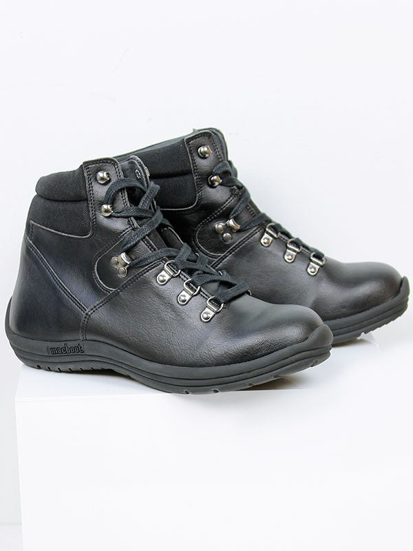 Men&#39;s Walking Boots by Will&#39;s London - Compassionate Closet